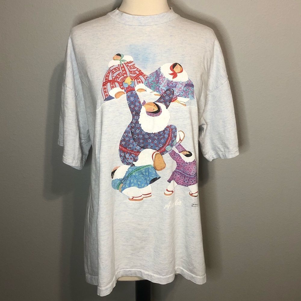 Vintage Barbra Lavallee Alaskan Eskimo T-shirt